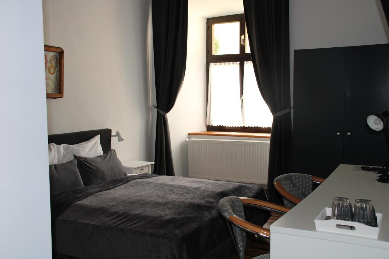 Hotel Im Stift Neuberg Neuberg an der Muerz ภายนอก รูปภาพ